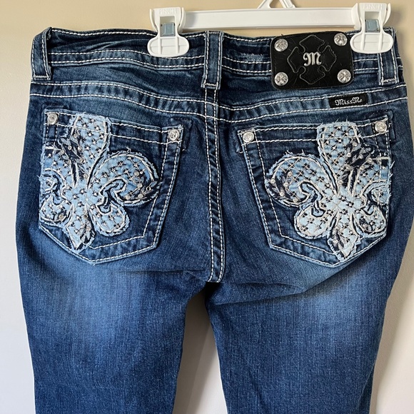 Miss Me Dark Wash Skinny Jeans Bling Pockets Fleur De Lis - 28 - Picture 10 of 13